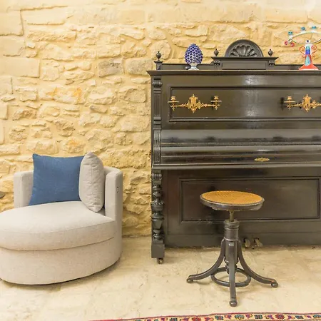 Bed & Breakfast P43 Sicilian
