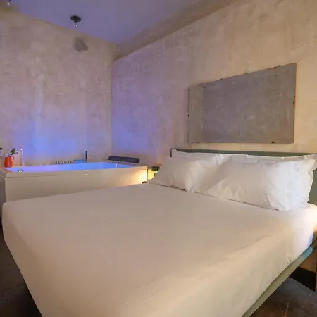 P43 Sicilian Oda ve Kahvaltı 4*