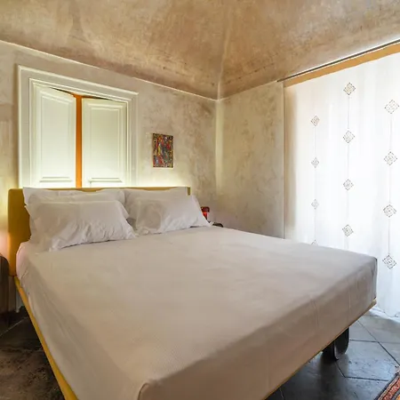 P43 Sicilian Bed & Breakfast Ragusa