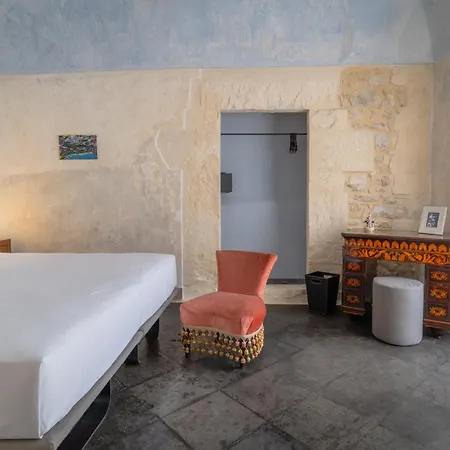 P43 Sicilian Bed & Breakfast *