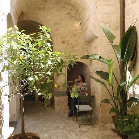 P43 Sicilian Oda ve Kahvaltı