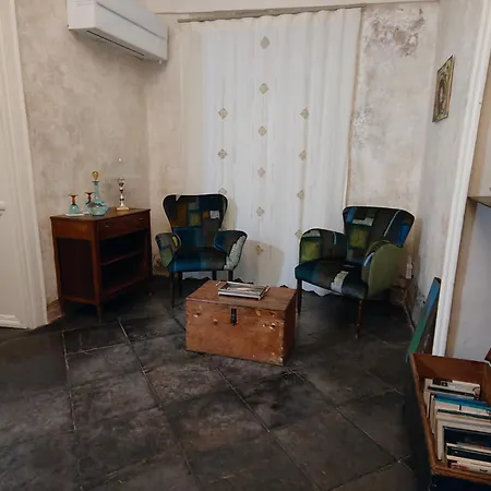 P43 Sicilian Oda ve Kahvaltı 4*